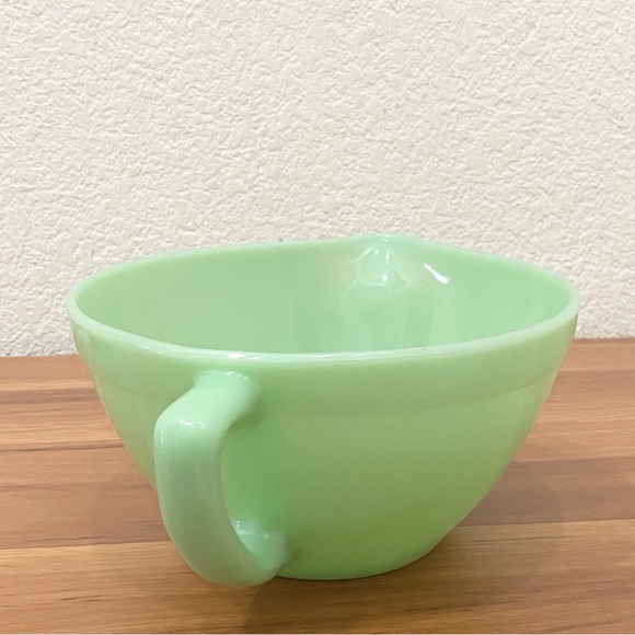 Vintage 50’s MCM FIRE KING Oven Ware Jadite 1 Qt Quart Batter Bowl Made in USA - Picture 5 of 11